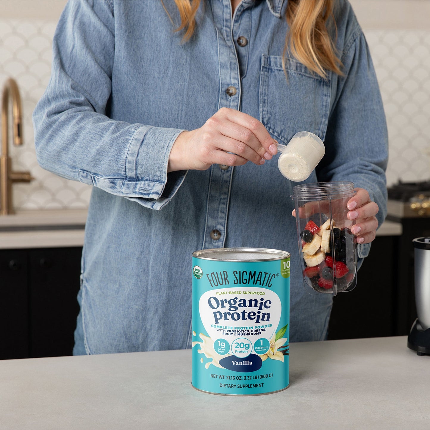 plant-based-protein-vanilla-e4 Vanilla_Protein_Lifestyle_2.jpg